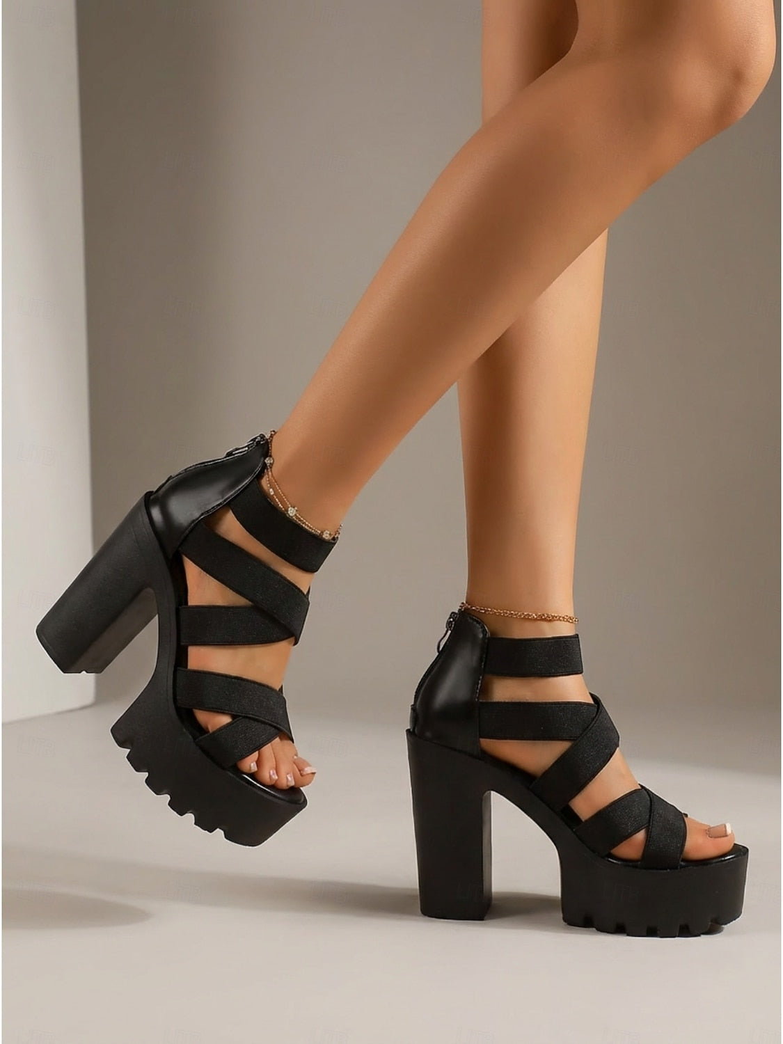 Black Chunky Heel Sandals With Strappy Design