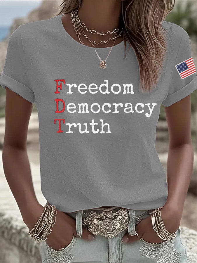 Women's Freedom Democracy Truth Print Round Neck T-Shirt