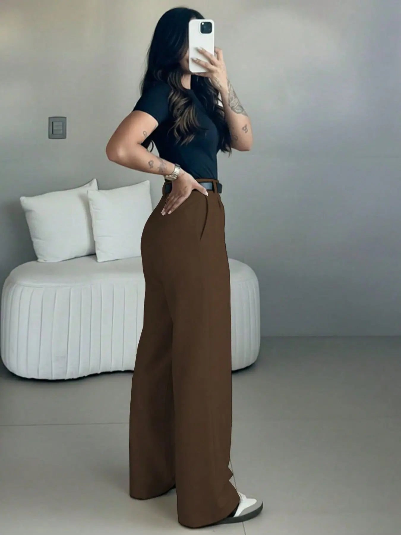 Women’s High-Waisted Suit Pants with Flowy Straight Leg