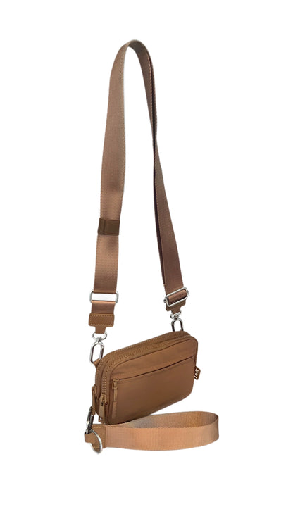The Iris PLUS Wallet - Phone Wallet with Removable Wristlet
