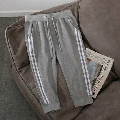Comfortable and Stylish Capri Pants for Women - Perfect for Any Occasion