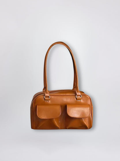 Sleek Daily Leather Carry
