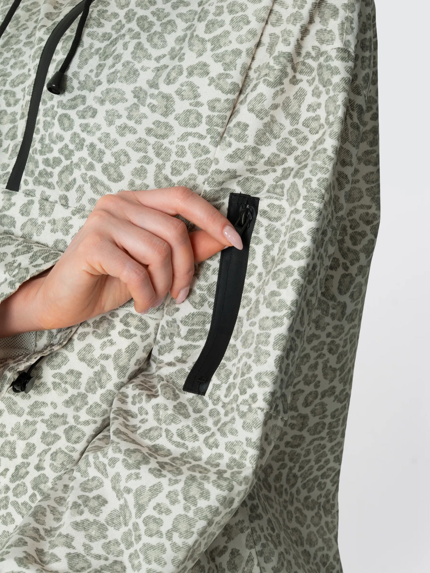 Classic Oversized Waterproof Rain Jacket Hoodie