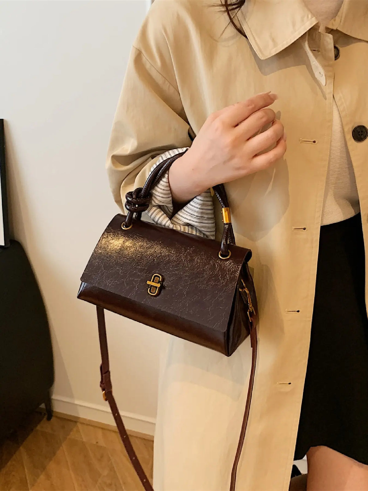 Women's Mini Flap Satchel Crossbody Bag – Vegan Leather Shoulder Bag & Clutch