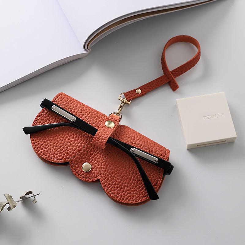 🔥This Week's Special ✨Soft PU Leather Sunglasses Bag👓️