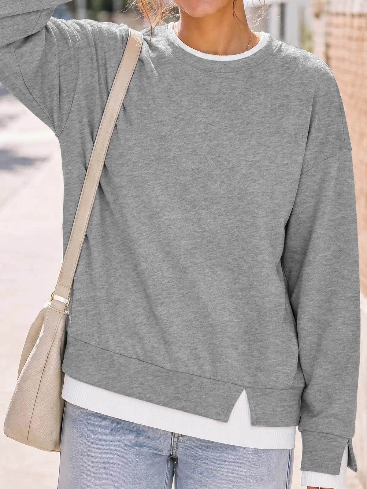 Women's Oversized Layered Sweatshirt with Drop Sleeves