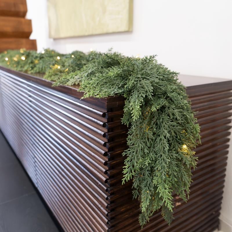 2PCS 6FT Pre-lit Christmas Cedar Garland with  LED Lights Realistic Faux Greenery for Fireplace Table Mantle Wall Indoor Outdoor Winter Holiday Decorations Ornaments
