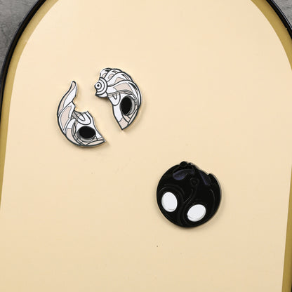 Hollow Knight Magnetic Metal Badge